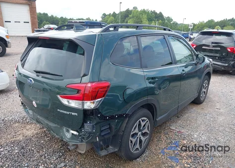 2023 Subaru Forester Premium z USA, uszkodzony, nr VIN JF2SKAEC6PH489092